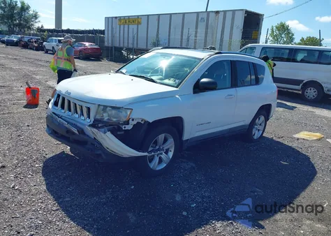 2011 Jeep Compass z USA, uszkodzony, nr VIN 1J4NF1FBXBD282866